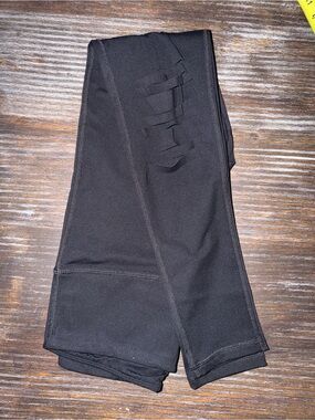 Urban Daizy Black High Waist Distressed Knee Leggings NWOT